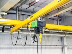 Conte com a monovia industrial da Rovela